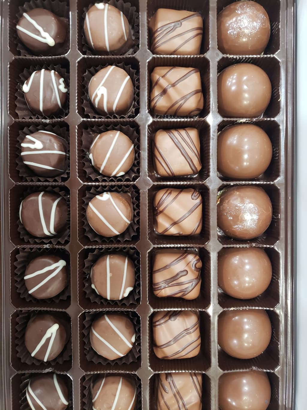 Assorted Chocolates (28 pc.) thumbnail