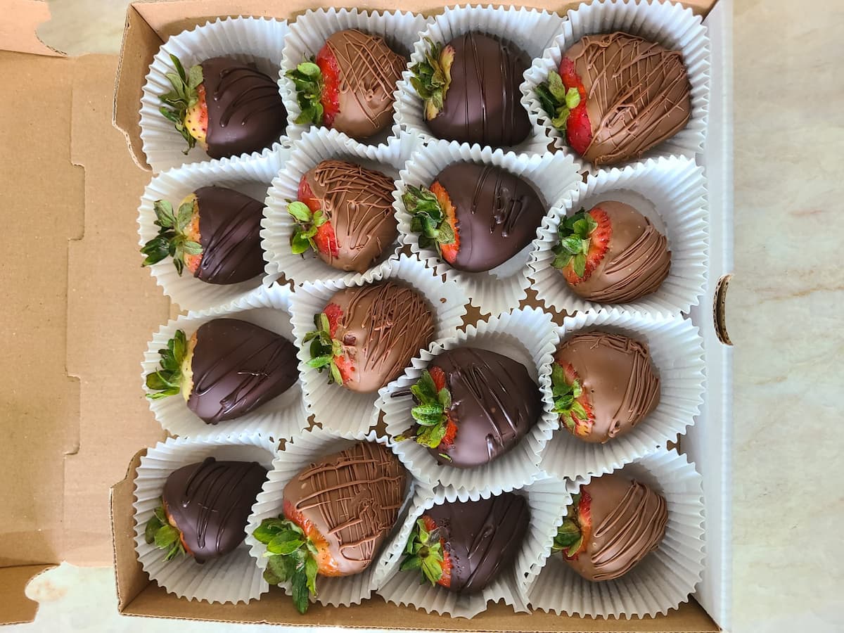 Chocolate Strawberries thumbnail